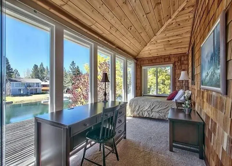 2148 Inverness Drive Home サウス・レイクタホ