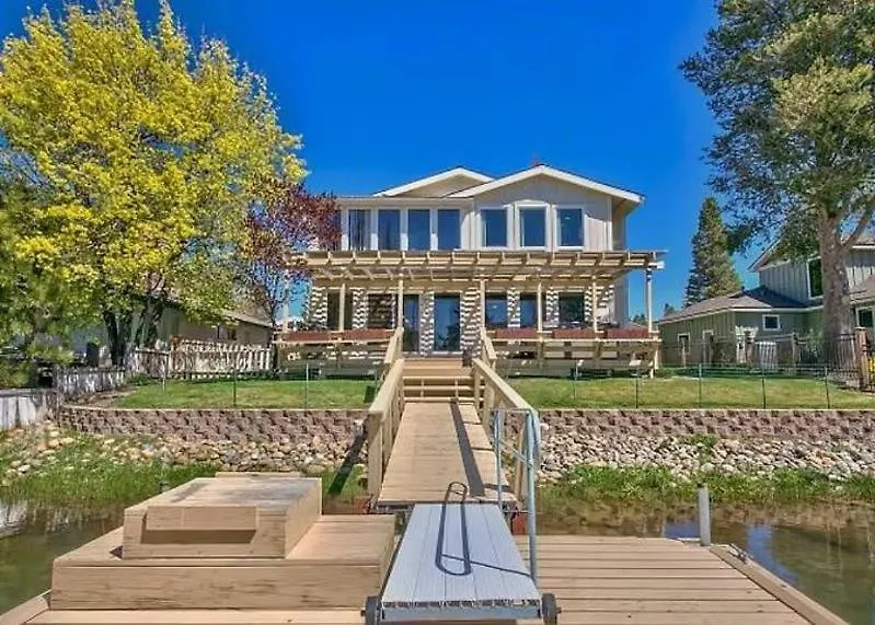 2148 Inverness Drive Home サウス・レイクタホ